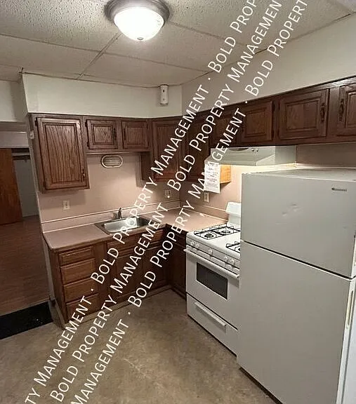 425 S 15th St #2 — Photo 2