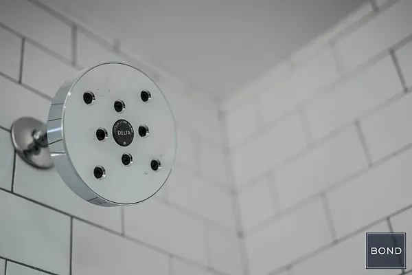 Rented by Bond New York | media 40