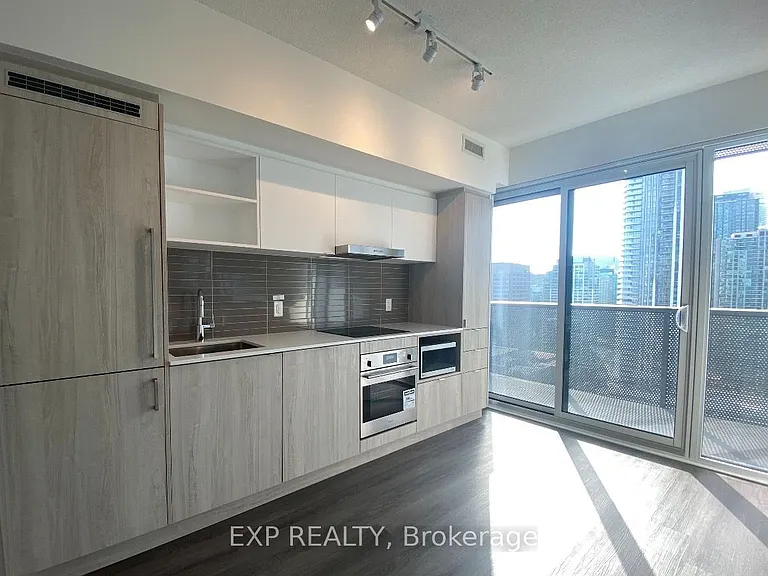 138 Downes St #2815 — Photo 9