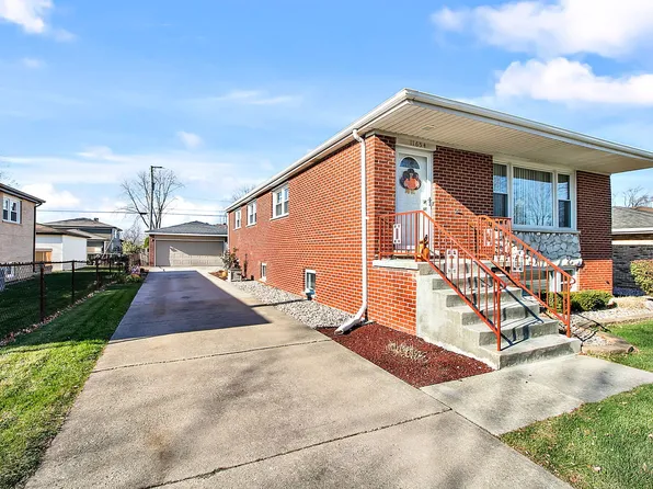 11654 S Leamington Ave, Alsip, IL 60803