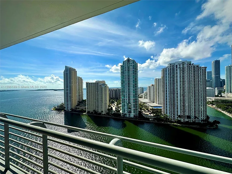 325 S Biscayne Blvd #2717 — Photo 3