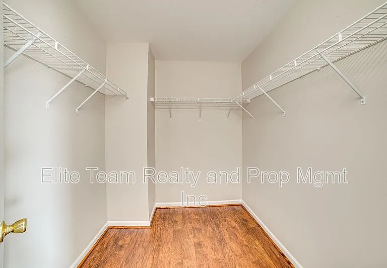 2035 Speedwell Ct — Photo 24