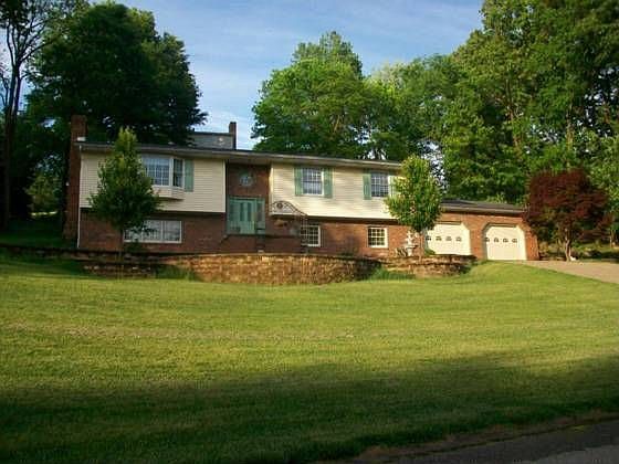1st image of 142 Sherwood Dr