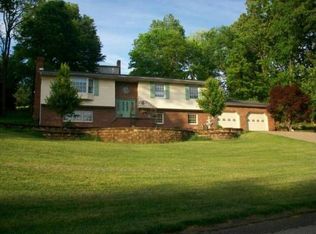 142 Sherwood Dr, Parkersburg, WV 26104