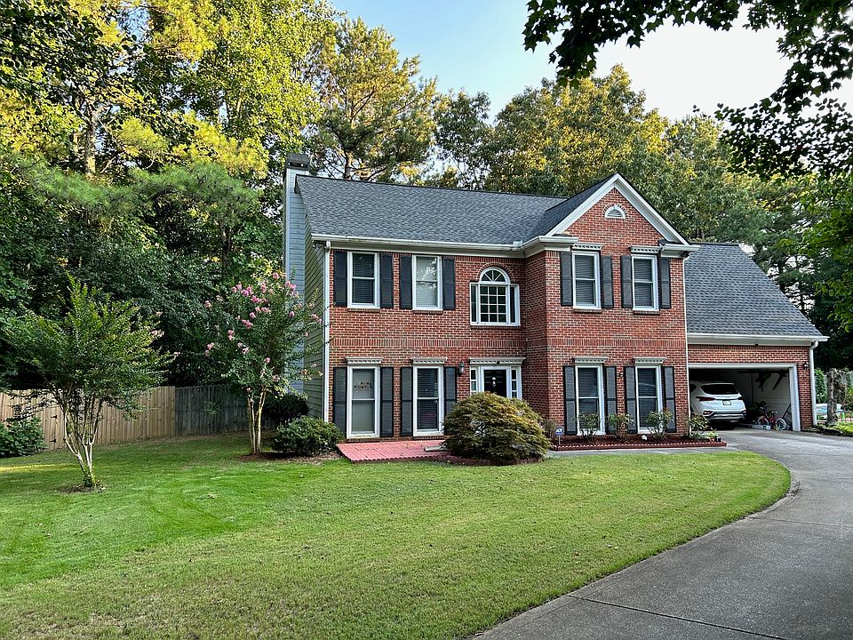 1st image of 10415 Windsor Park Dr