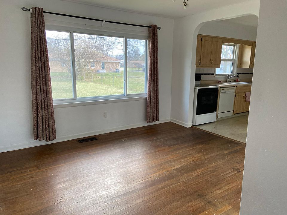 1st image of 38 Weidner Ln