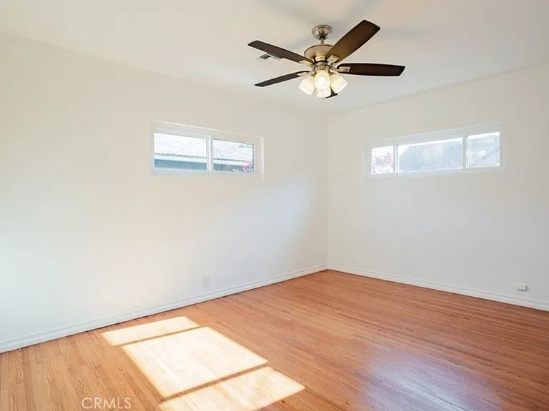 8960 Helms Pl — Photo 10
