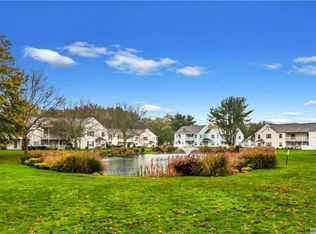 44 Fairview Cir, Middle Island, NY 11953