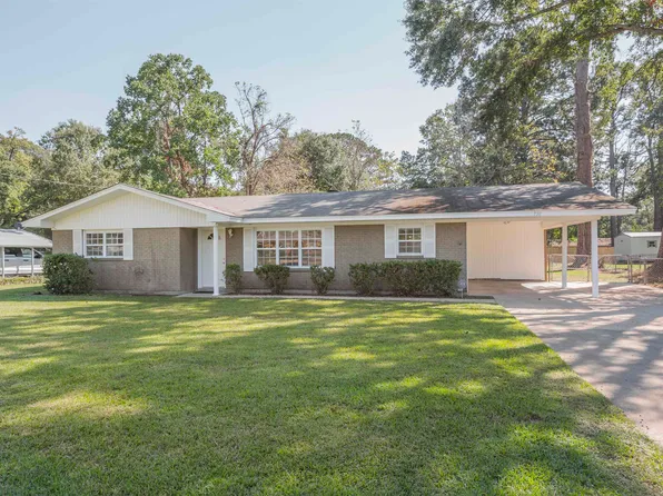 738 Bayou Shores Dr, Monroe, LA 71203