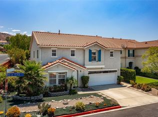 13054 Mesa Verde Way, Sylmar, CA 91342