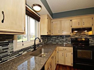 729 Chicago Dr, Burnsville, MN 55306