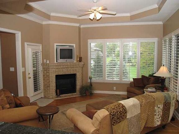 Hearth Room w/Fireplace, Hardwood Floors, access to Deck