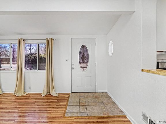 4th image of 1320 Willow Street