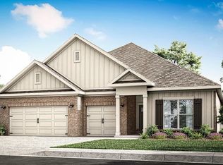 2200 Bluebird Dr, Auburn, AL 36879