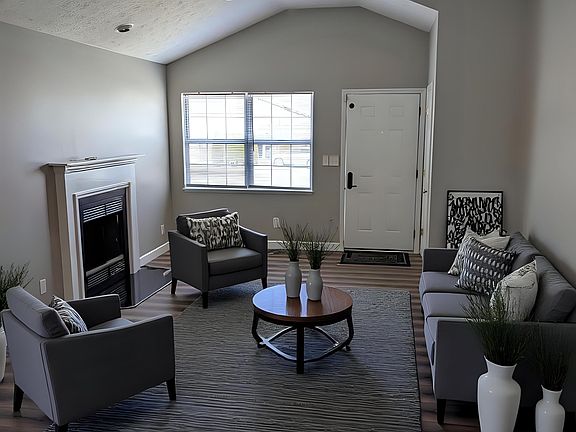 3rd image of 3521 Pepperwood Pl