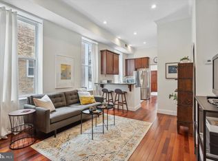 2043 Walnut St UNIT 4, Philadelphia, PA 19103