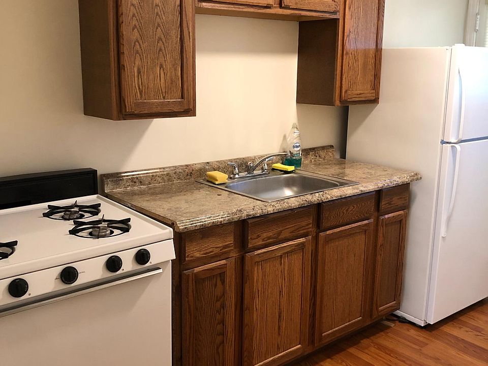 2nd image of 2826 Shawhan Ave #4