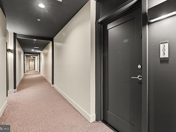 5th image of 502 Diamondback Dr #305