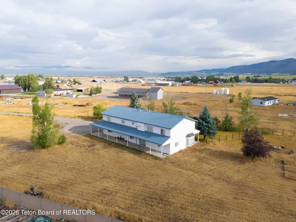 681 N 100th, Afton, WY 83110