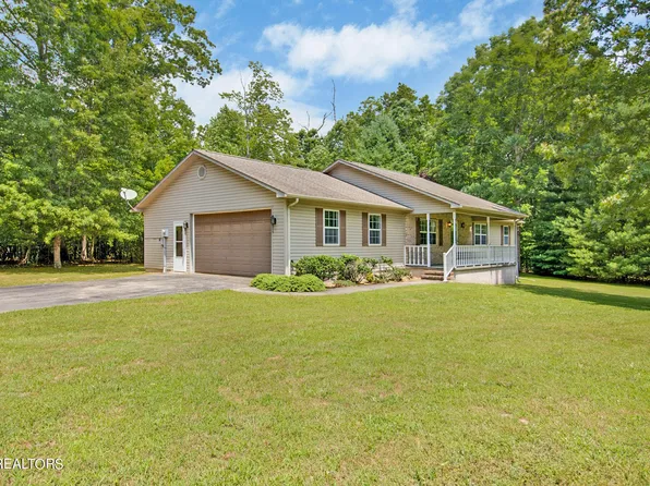 317 Will Dr, Crossville, TN 38555