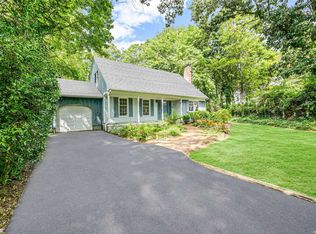 11 Glenwood Rd, Rocky Point, NY 11778