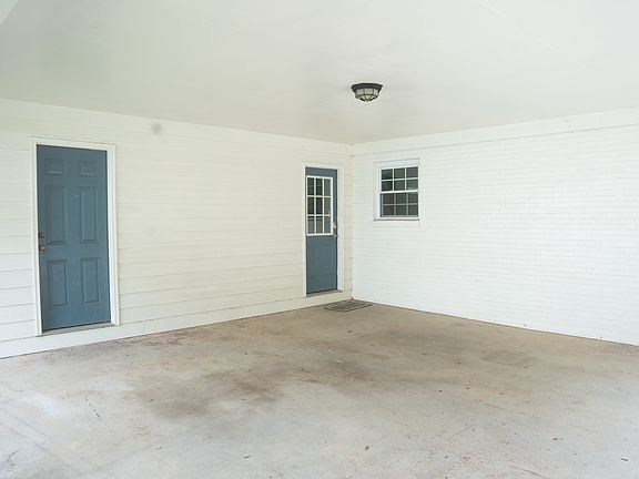 3rd image of 193 Meadow Dr