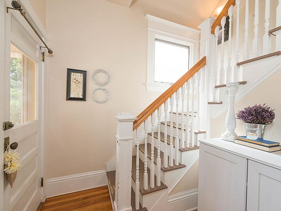 Entrance & Stairs to Master 