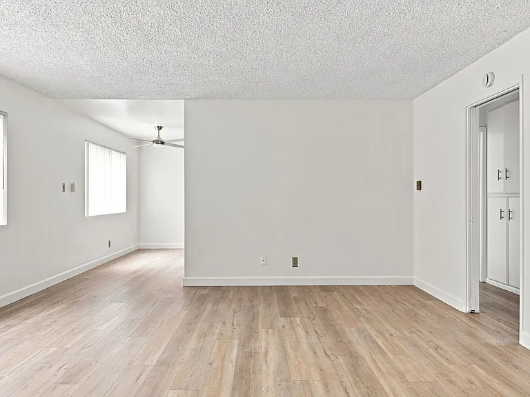 540-600 W Channel Islands Blvd #1 — Photo 18