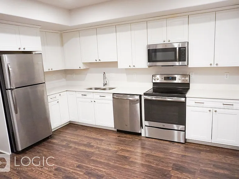 15297 S Revolutionary Way #DOWNSTAIRS — Photo 5