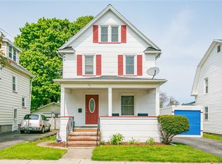 213 W Chestnut St, East Rochester, NY 14445