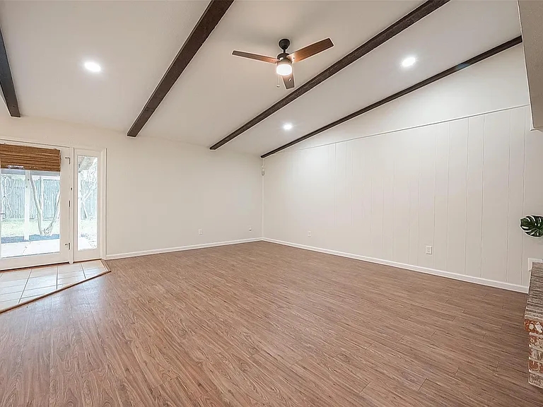 16810 Sweno Ct — Photo 10