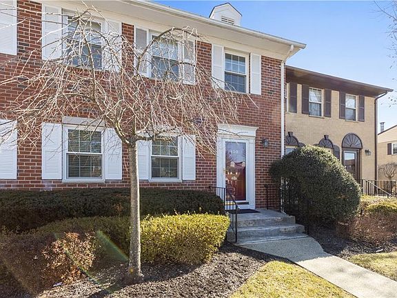 4th image of 450 Genesee Ct
