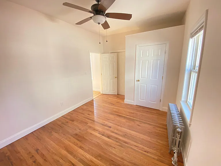 421 Washington St #1 — Photo 6