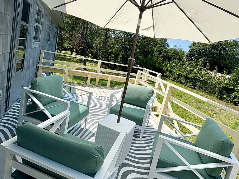 Middle Pond Rd — Photo 16