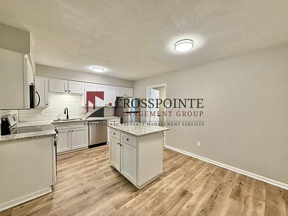 5th image of 715 S Porter Ave