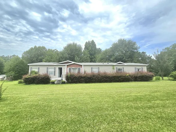 1900 Highway 15 #A, Richton, MS 39476