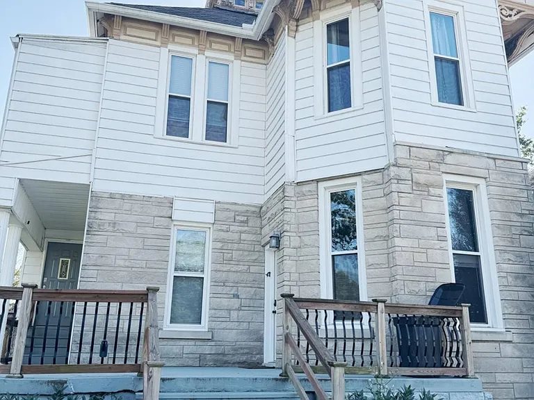 37 E Chandler Ave #A — Photo 4