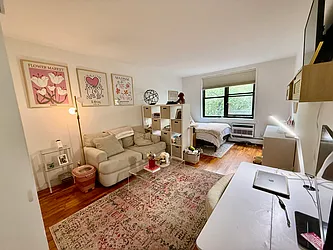 229 East 29th Street, #4L