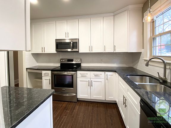 5th image of 210 W Faris Rd Unit A