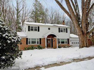 8713 Powder Horn Rd, Springfield, VA 22152