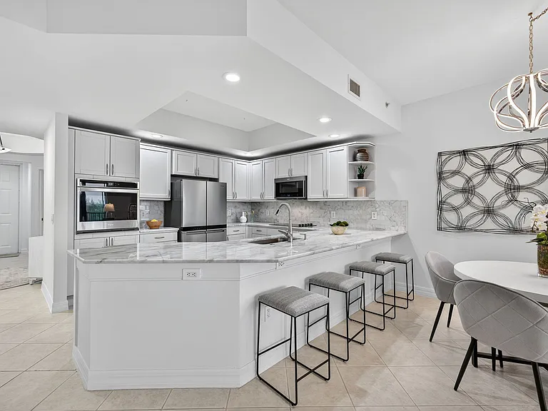 14380 Riva Del Lago Dr #802 — Photo 8