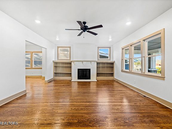 3rd image of 2822 Linden Ave