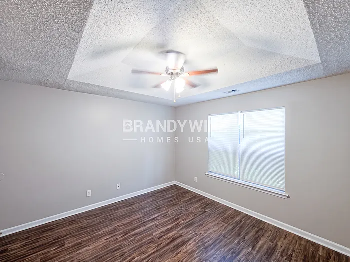 406 Sunny Field Ct — Photo 11