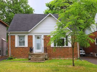 35 Anndale Dr, Toronto, ON M2N2W9
