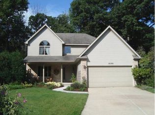 16590 La Fleur Dr, East Lansing, MI 48823