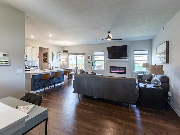 6420 Kyla Dr — Photo 39