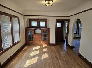 2440 N 60th St FL 1ST, Milwaukee, WI 53210
