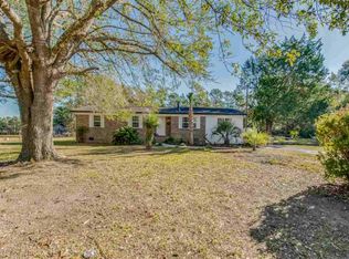 9814 Rebel Rd, Pensacola, FL 32526