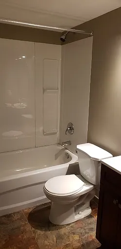 702 Consol Ave #8 — Photo 11