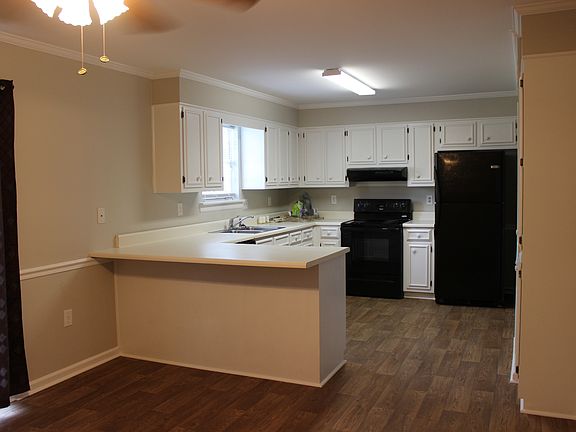 Large Kitchen
